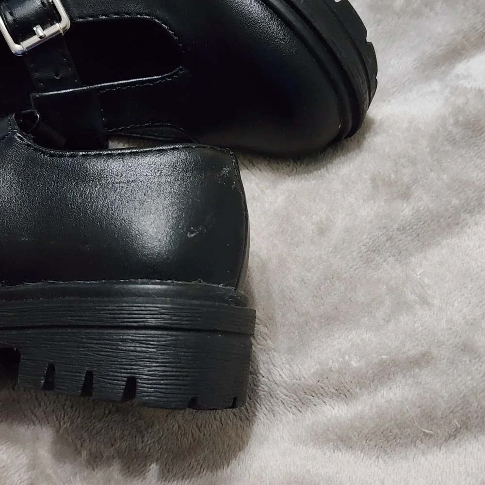 Unr8ed Girls‎ Mary Jane Style Black Size 6M Velcr Classic Ruffle Socks Or Tights